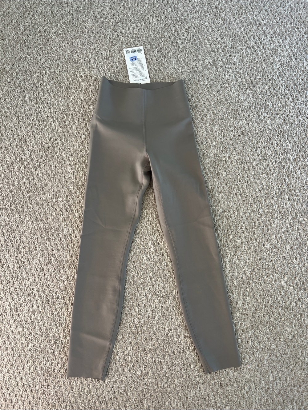 lululemon athletica Glow Up SHR Tight 25" in taupe
